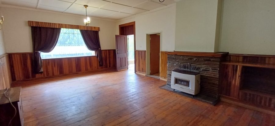 5 Bedroom Property for Sale in Eureka Free State
